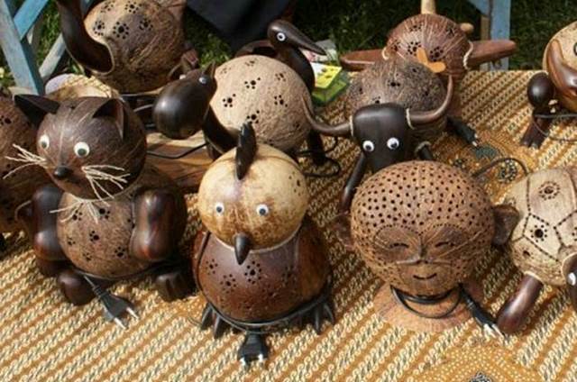 Kerajinan Tempurung Kelapa